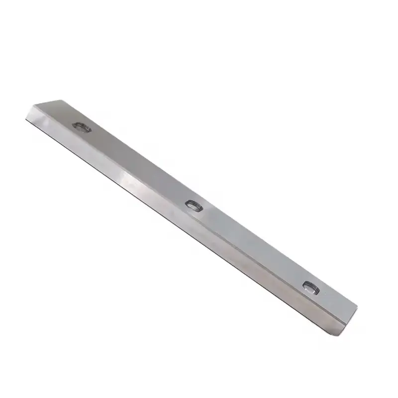 Flat blade