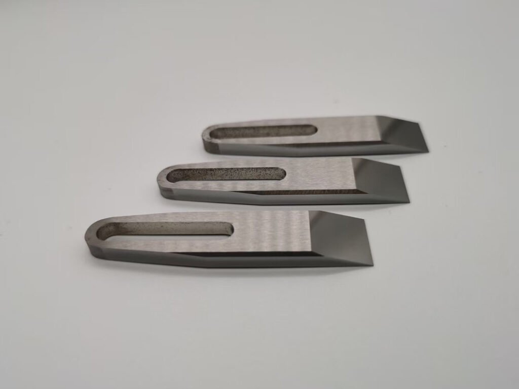 package blade